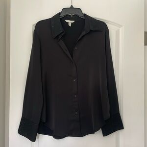 H&M beaded color black top size large